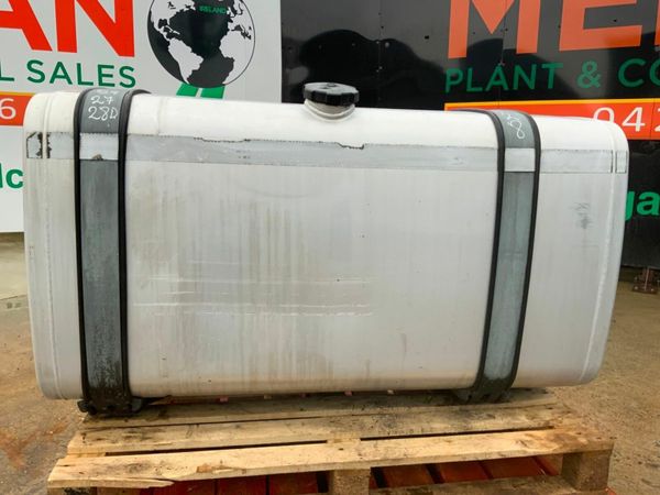 Man TGX FUEL TANK & CRADLE. 379091083