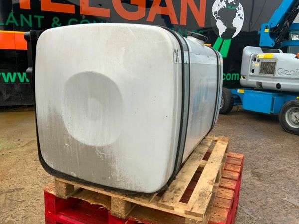 Man TGX FUEL TANK & CRADLE. 379091085