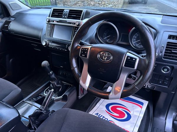 Toyota Land Cruiser 2017 379037532