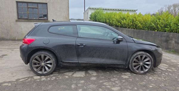 2012 Volkswagen Scirocco 2.0 Diesel For Breaking! 379153763