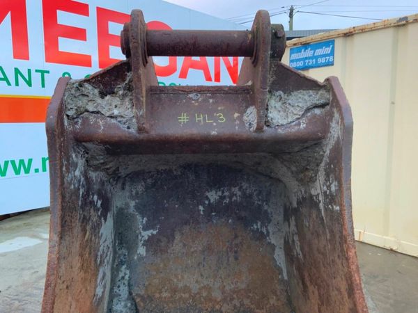 36" DIGGING BUCKET....80mm PINS........HL3. 379162967