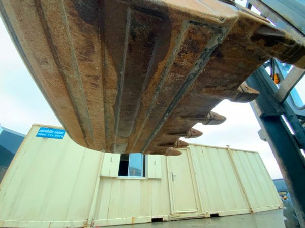 60" STRICKLAND BUCKET....80mm PINS....HL4. 379163046