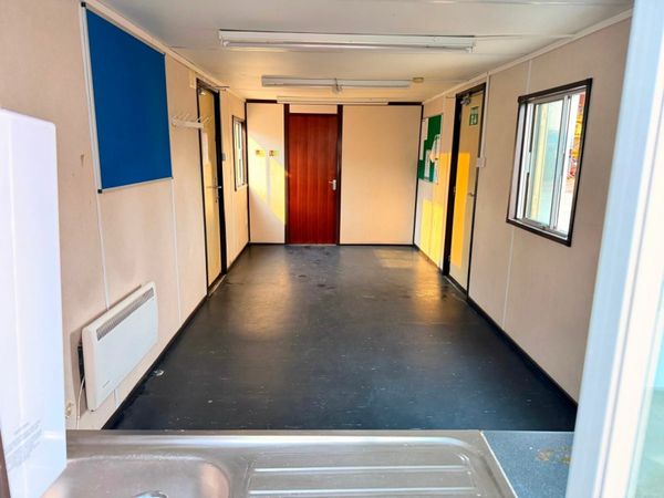 32 x 10 SITE OFFICE ....DOUBLE ROOM ....785P 379186426