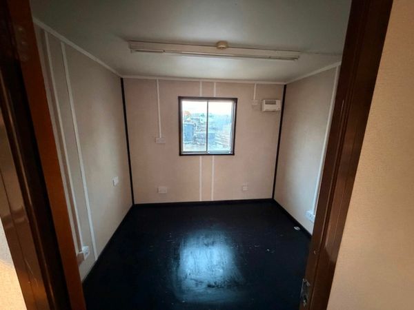 32 x 10 SITE OFFICE ....DOUBLE ROOM ....785P 379186439