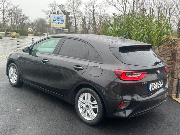 Awaiting collection 379187610