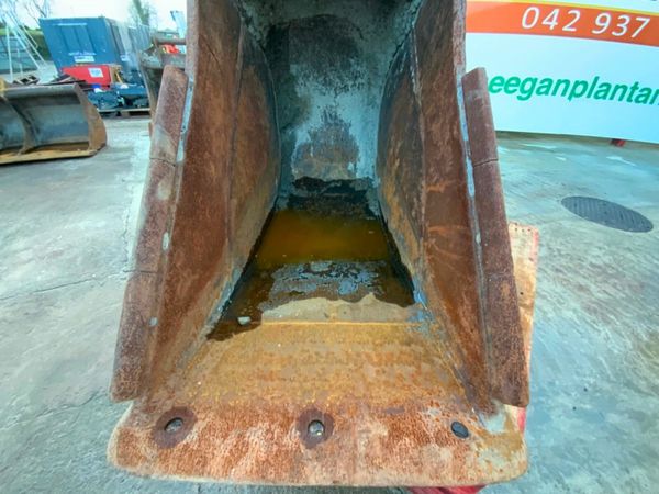 24" STRICKLAND BUCKET....80mm PINS.........HL2. 379248445