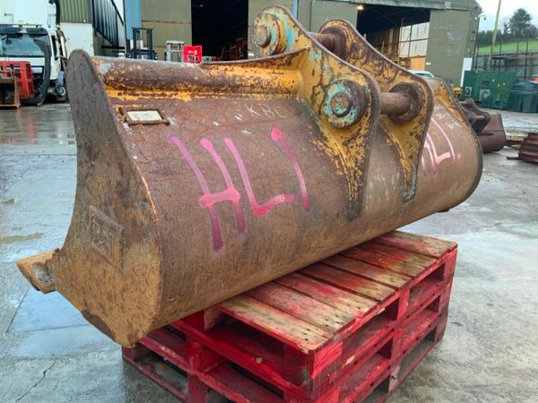 84" CAT GRADING BUCKET.........80mm PINS.........H 379248476