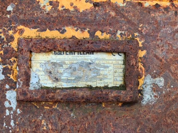 84" CAT GRADING BUCKET.........80mm PINS.........H 379248477