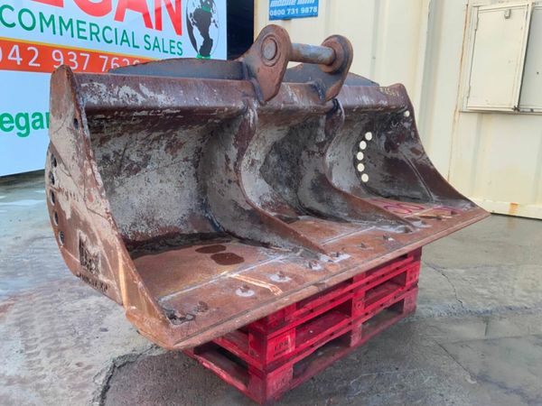 84" RHINOX GRADING BUCKET....80mm PINS......656v. 379248429