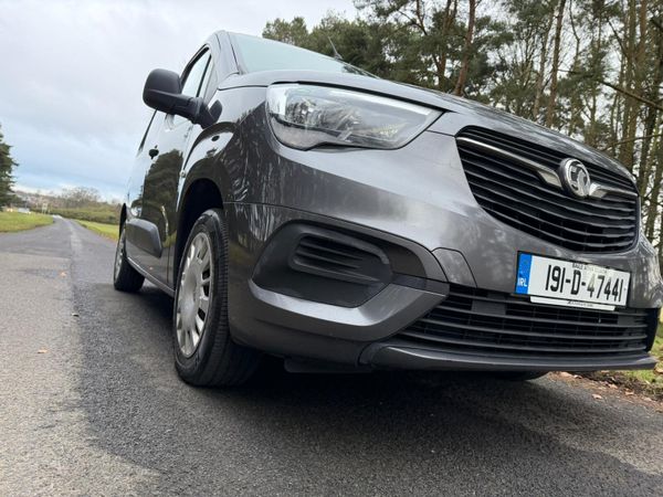 Opel Vauxhall Combo 2019 Van 379255573