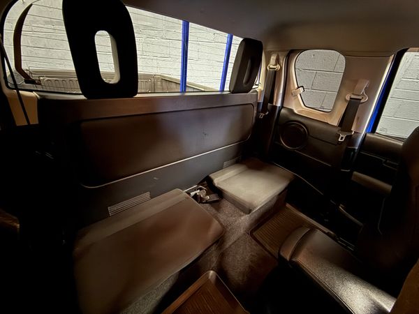 171 Toyota Hilux  2.3D4D *High Spec-Low Klms* 379260464