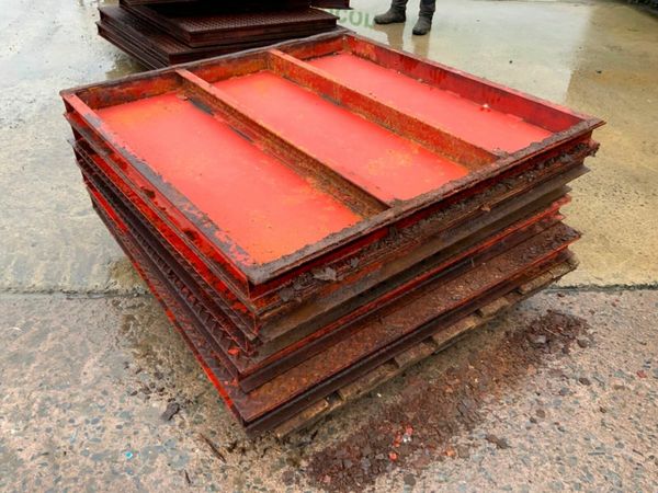 HEAVY DUTY CHEQUERED PLATE STEEL FRAMES. 379267805