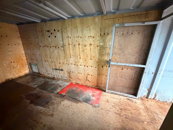 20 x 9 container with extra security doors....933T 379272843