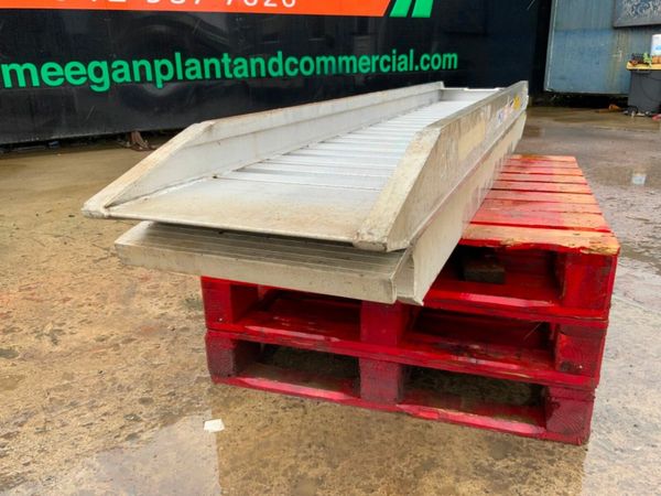 ALUMINIUM LOADING RAMP.115v 379278299
