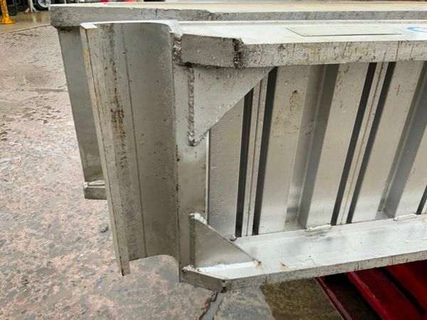 ALUMINIUM LOADING RAMP.115v 379278304