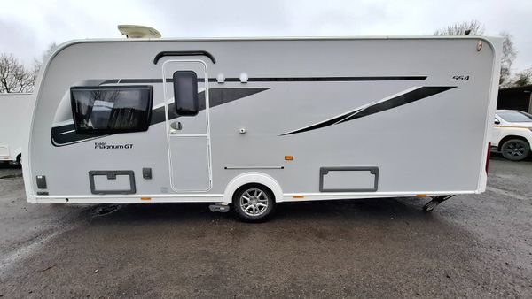 Elddis  Magnum GT Caravan Island bed 379279573