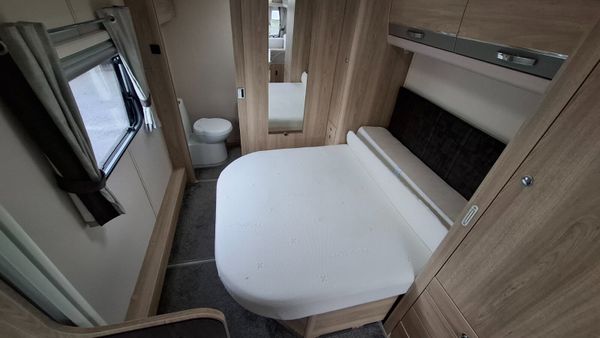 Elddis  Magnum GT Caravan Island bed 379279582