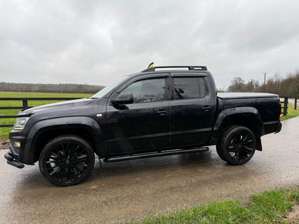 171 Volkswagen Amarok Black Ed BARGAIN 379283681
