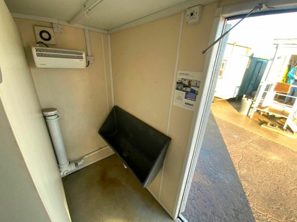 13 x 9 CONTAINERISED SITE TOILET BLOCK....804P 379213597