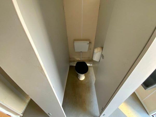13 x 9 CONTAINERISED SITE TOILET BLOCK....804P 379213601