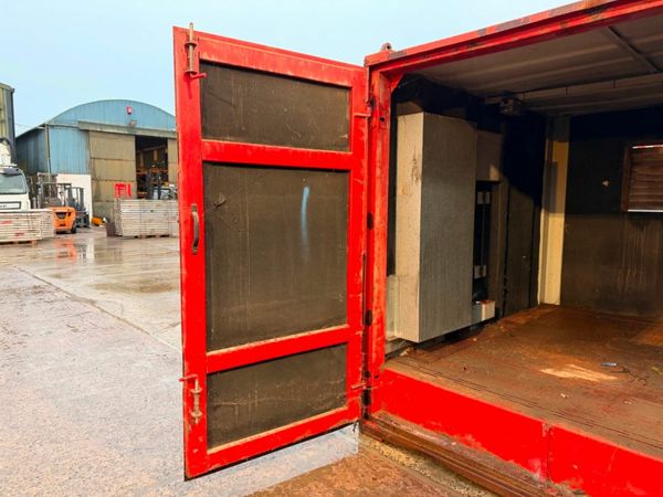 10 x 8. GENERATOR CONTAINER ....818P 379348769