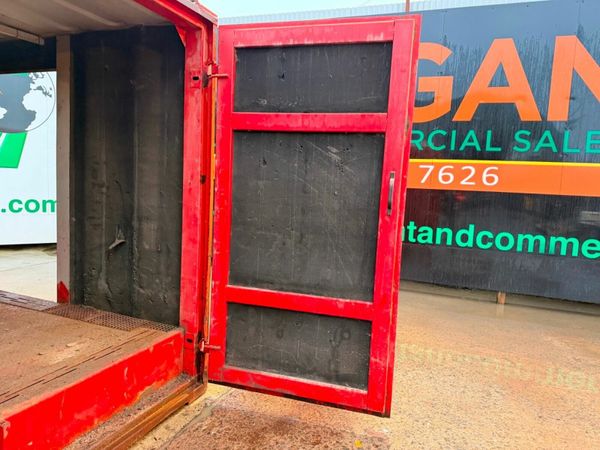 10 x 8. GENERATOR CONTAINER ....818P 379348771