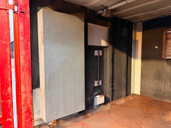 10 x 8. GENERATOR CONTAINER ....818P 379348772