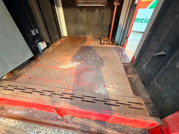 10 x 8. GENERATOR CONTAINER ....818P 379348773