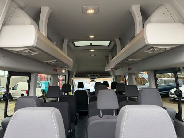 2024 FORD TRANSIT AUTO LIMITED MINIBUS 379349357