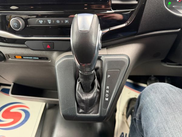 2024 FORD TRANSIT AUTO LIMITED MINIBUS 379349364