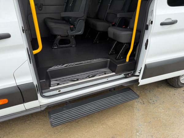 2024 FORD TRANSIT AUTO LIMITED MINIBUS 379349371
