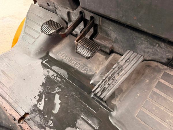 2015 HANGCHA 3 TON ....3 stage ....20 ft ......36T 379359205