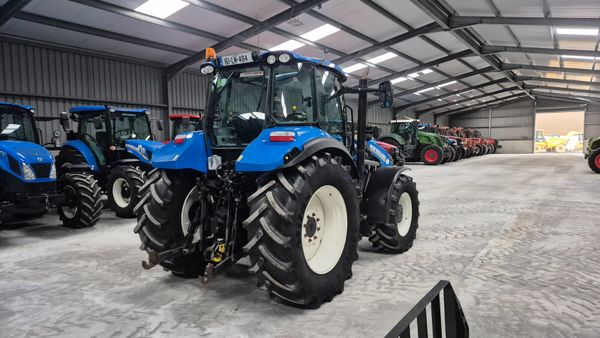 New Holland T5.105 379399573