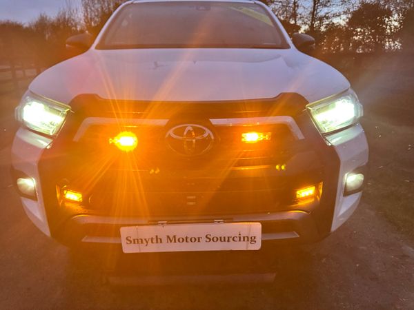 211 Toyota Hilux Invincible X 2.8L LOOK***** 379407027