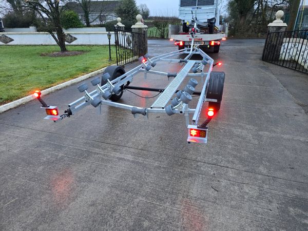 Boat trailer 379416224