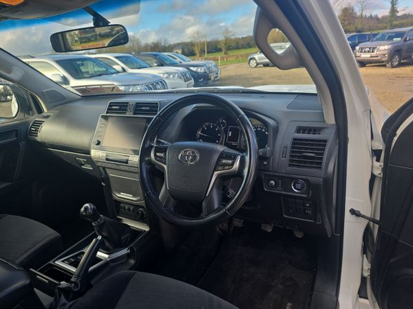 Toyota Land Cruiser GX SWB 379431243