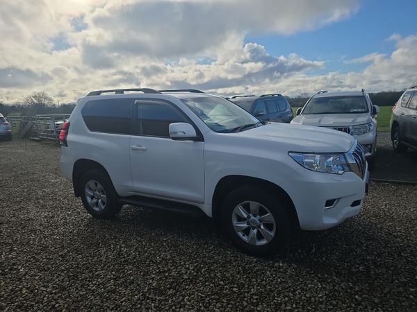 Toyota Land Cruiser GX SWB 379431228