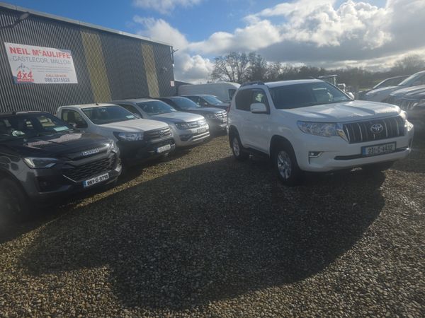 Toyota Land Cruiser GX SWB 379431230