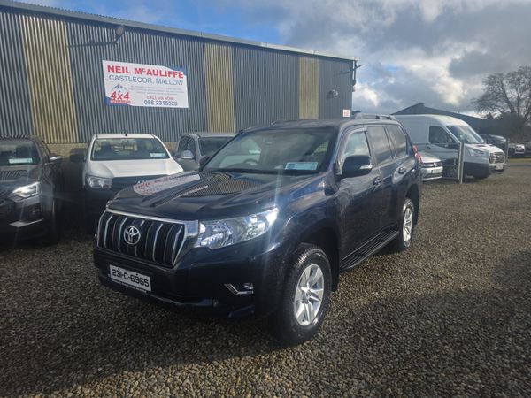 Toyota Land Cruiser GX LWB Auto 379435849