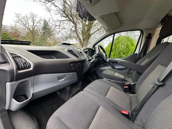 Ford Transit Custom 379540579