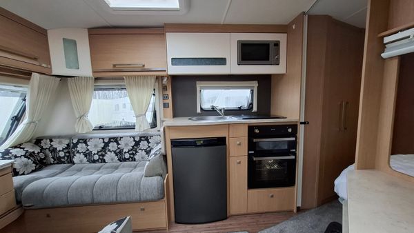 Elddis Riva Caravan Fixed Bed 379553026