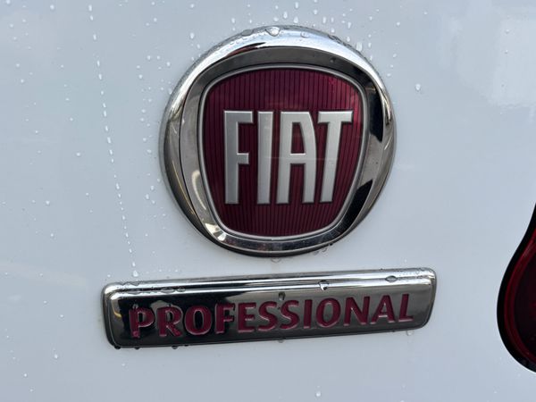 New Model Fiat DOBLO Tecnico Plus only 61000 kms 379561784