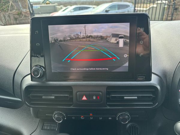 New Model Fiat DOBLO Tecnico Plus only 61000 kms 379561850