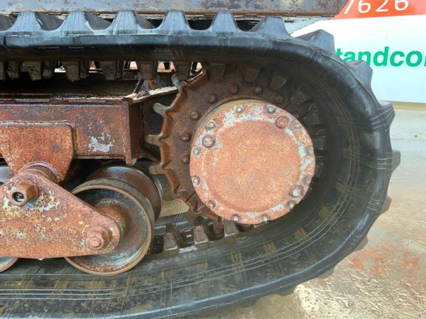 2004 HITACHI EG40r SWIVEL TRACK DUMPER. 379576564