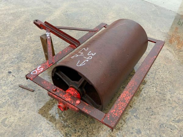 OLD STYLE CAST IRON TOW BEHIND ROLLER. 379583989