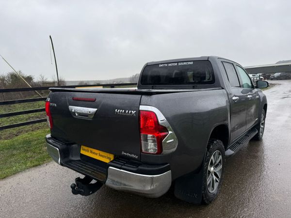 202 Toyota Hilux Invincible Low Miles***** 379664860
