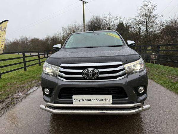 202 Toyota Hilux Invincible Low Miles***** 379664816