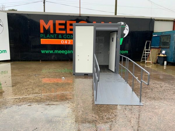 DISABLED ACCESS TOILET CONTAINER.......5138. 379684006