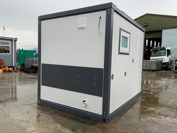 DISABLED ACCESS TOILET CONTAINER.......5138. 379684010