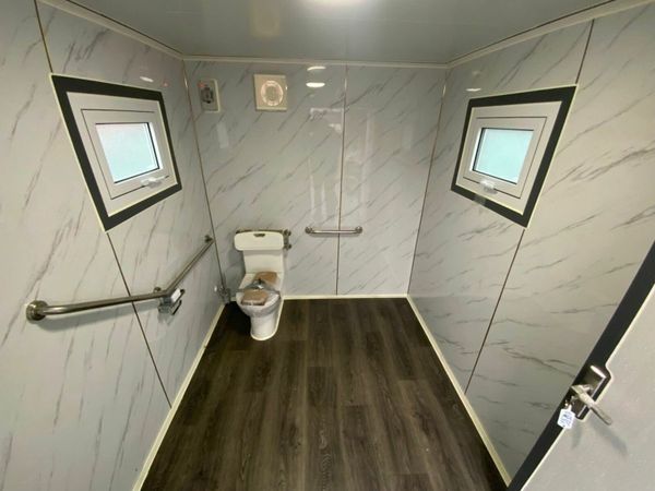 DISABLED ACCESS TOILET CONTAINER.......5138. 379684029